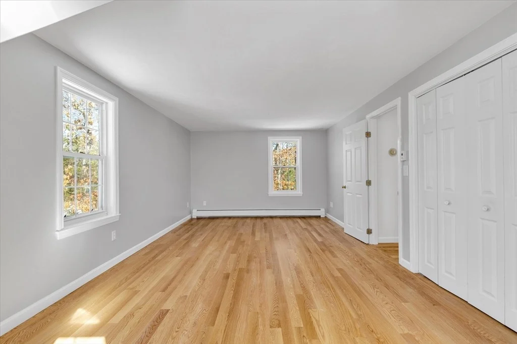 Photo of 10 Butler Ln