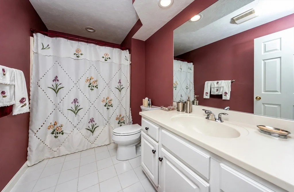 Photo of Unit 70 at 2 Mainsail Cir