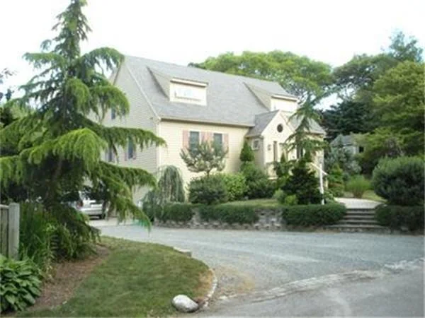 Photo of 32 Jackson Ave.