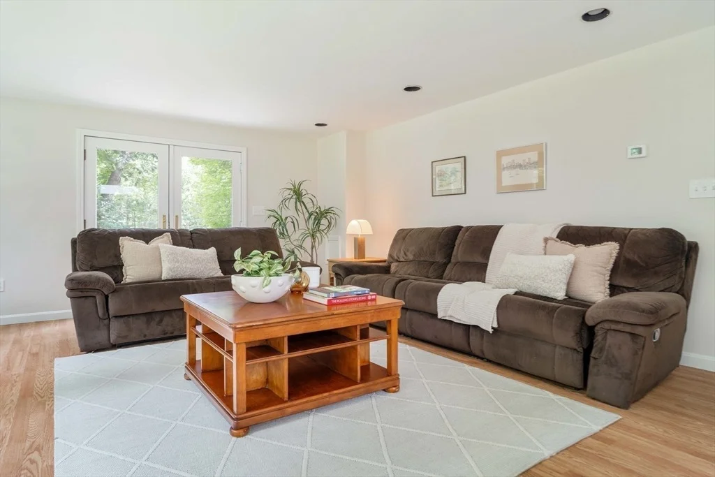 Photo of 6 Gould Rd