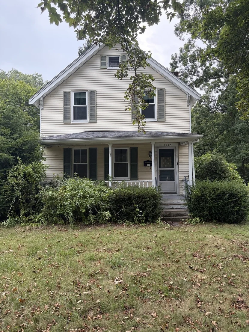 Photo of 1275 Washington Street
