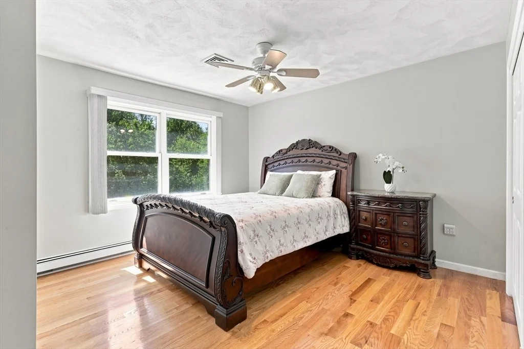 Photo of 9 Sullivan Cir