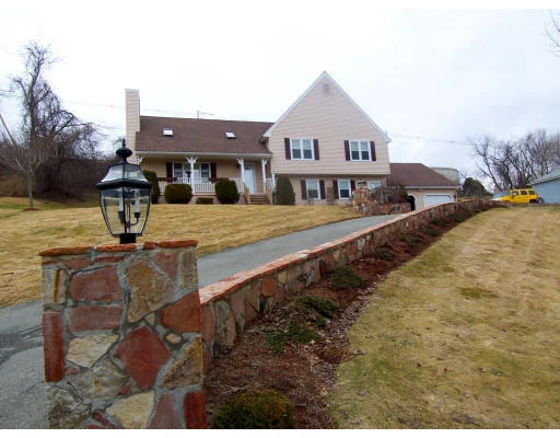 Photo of 9 Overlook Drive