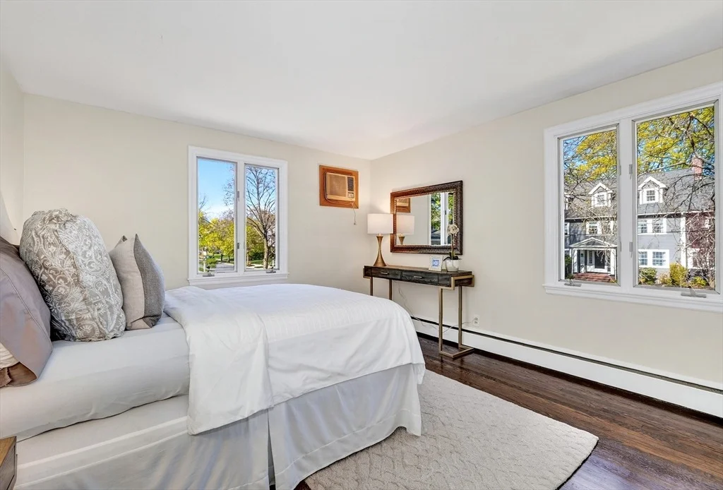 Photo of 26 Garfield Rd