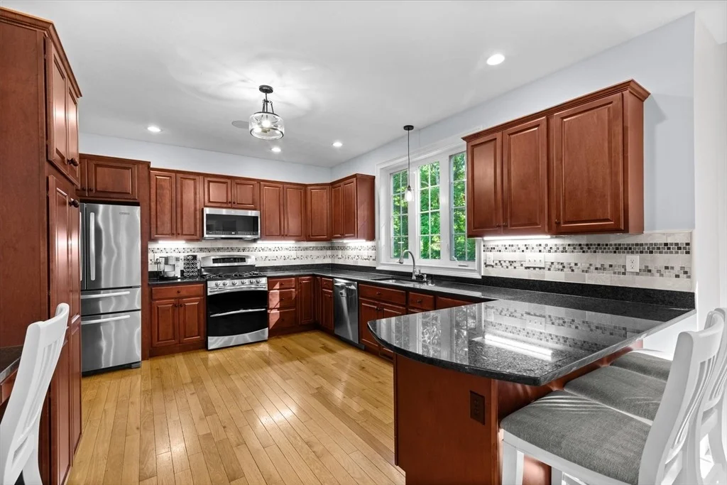 Photo of 71 Silver Fox Rd