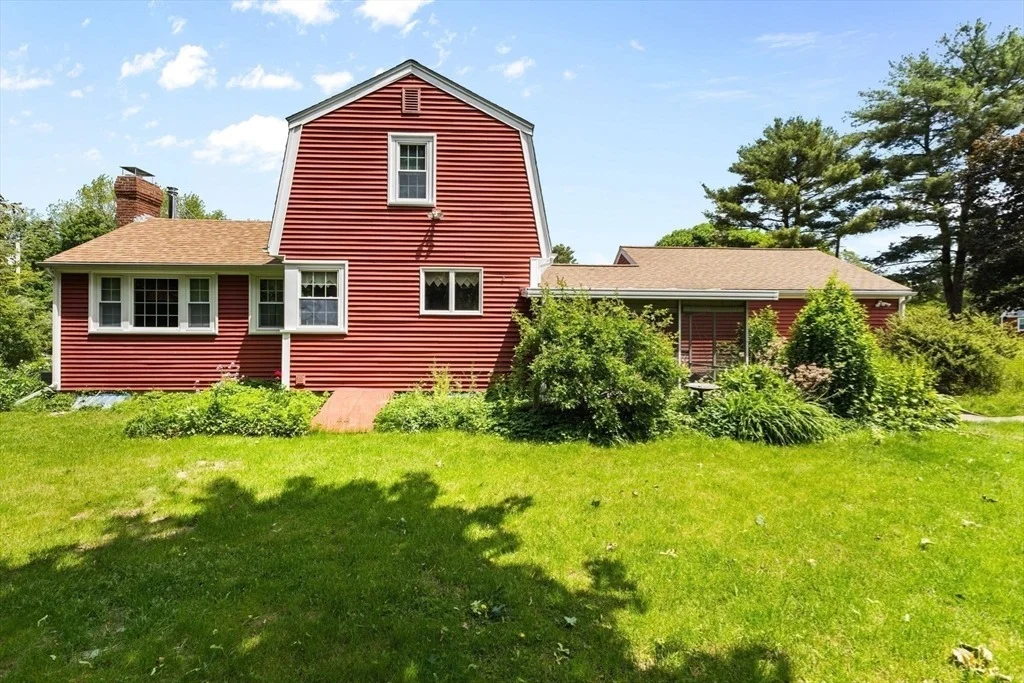 Photo of 29 Saddle Dr