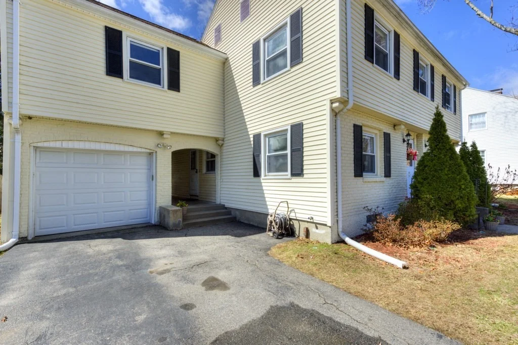 Photo of 69 Vassar St