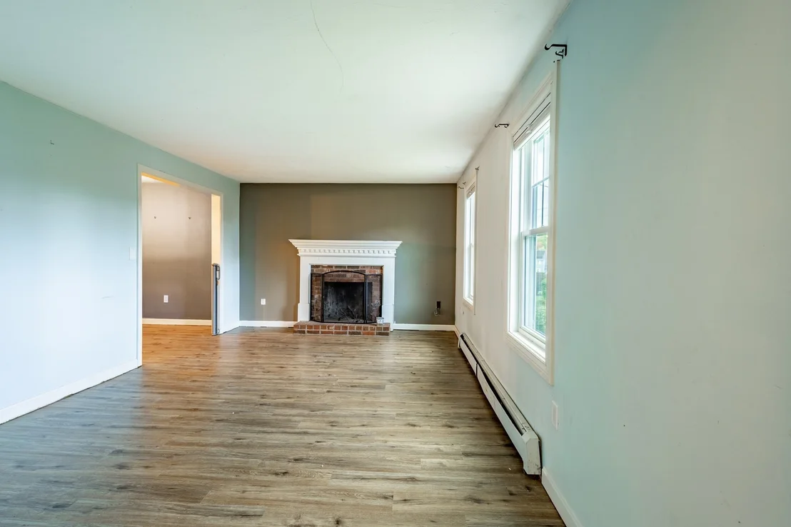 Photo of 25 Bear Hill Rd
