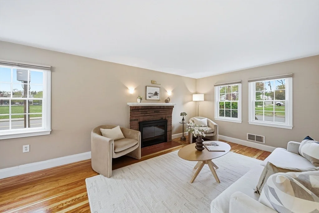 Photo of 28 Myopia Rd