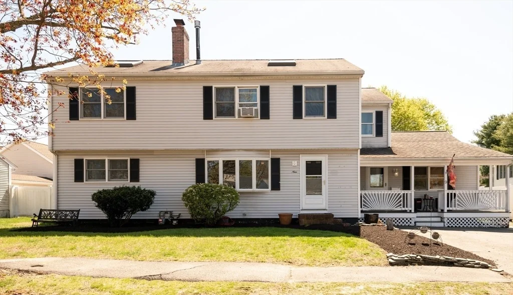 Photo of 9 Macarthur Blvd