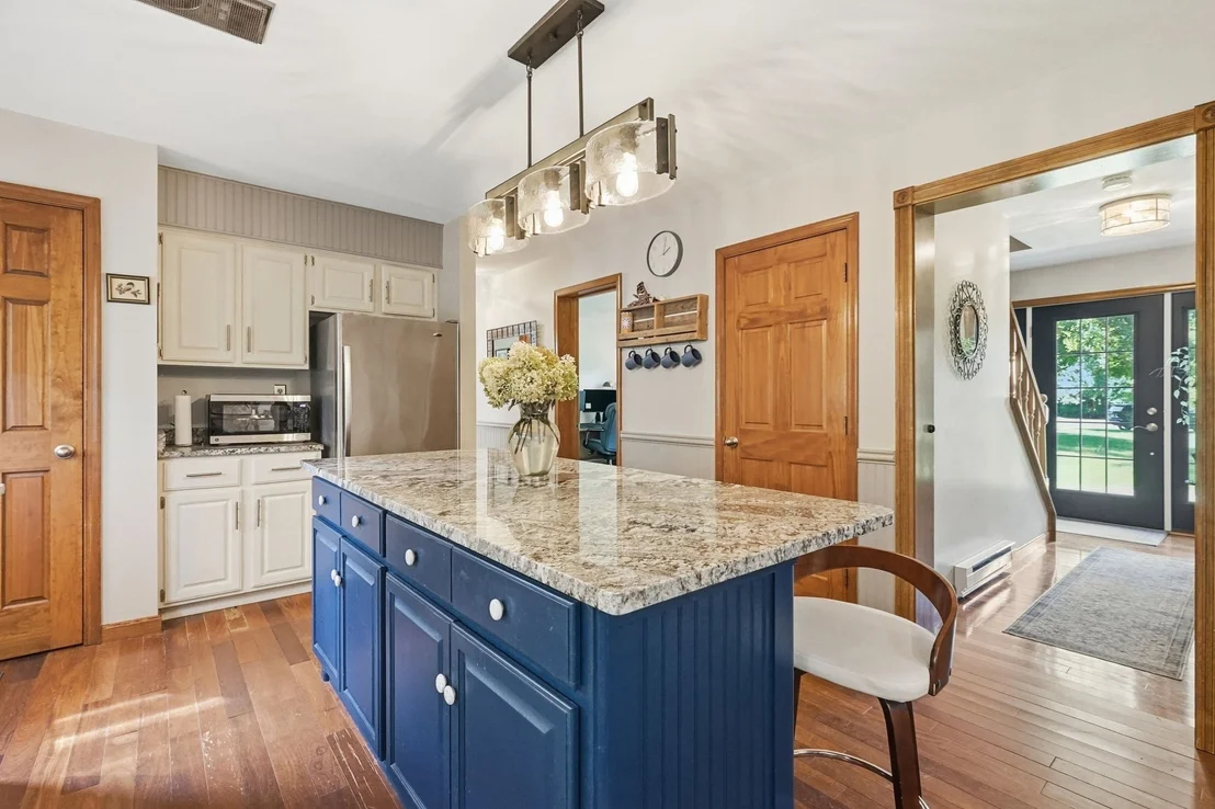 Photo of 6 Brittany Dr
