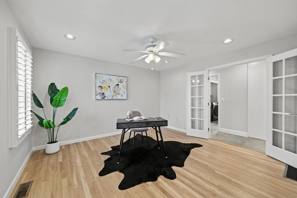 Photo of 23 Carle Dr