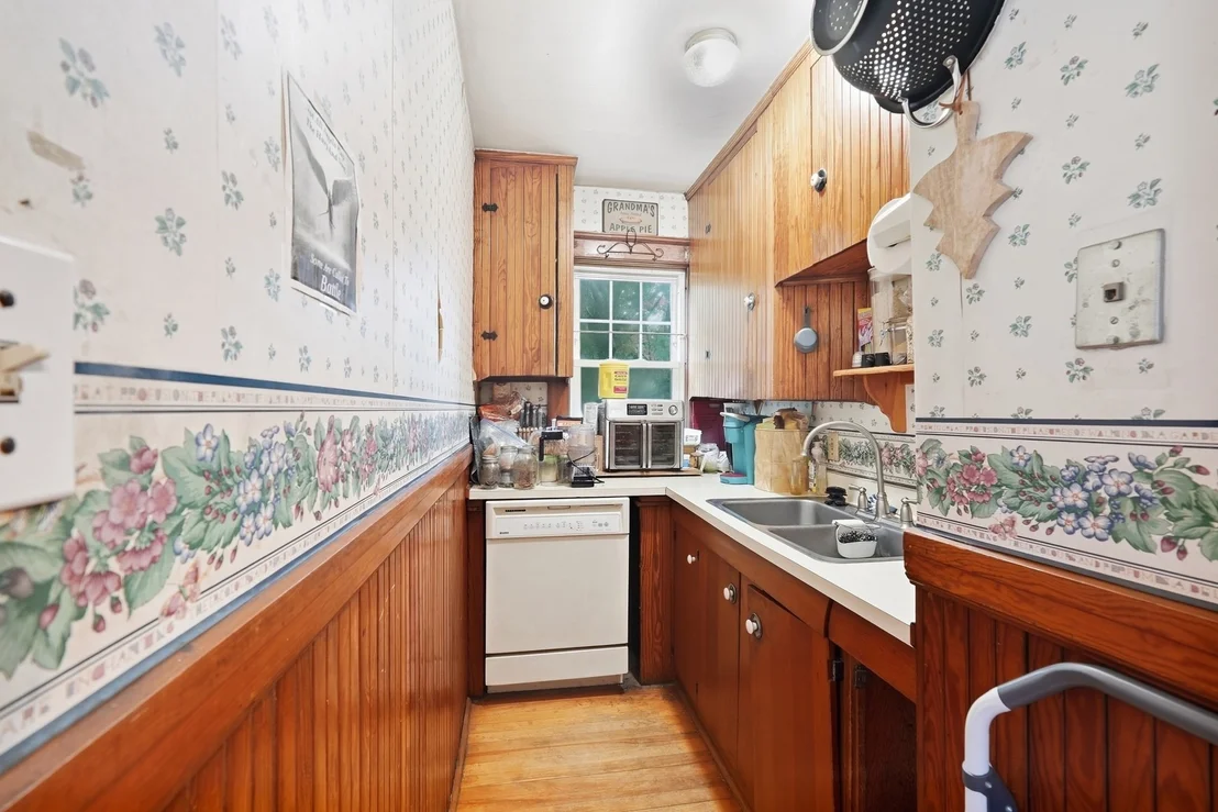 Photo of 55 Clover St