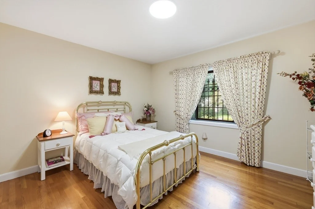 Photo of 5 Rollingwood Dr