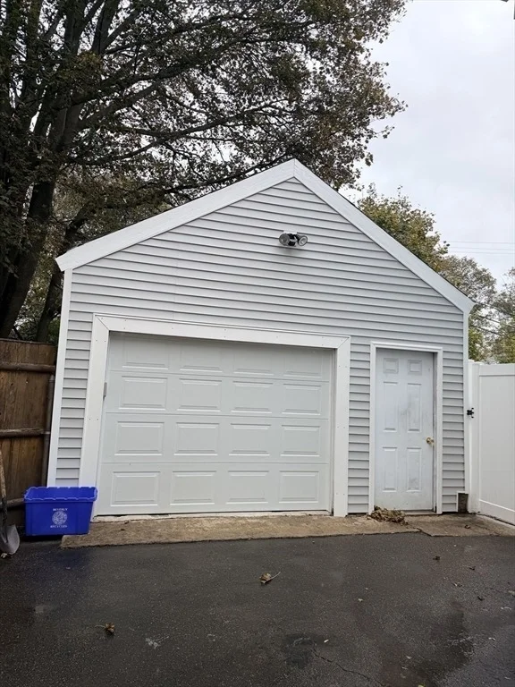 Photo of 24 Blaine Ave
