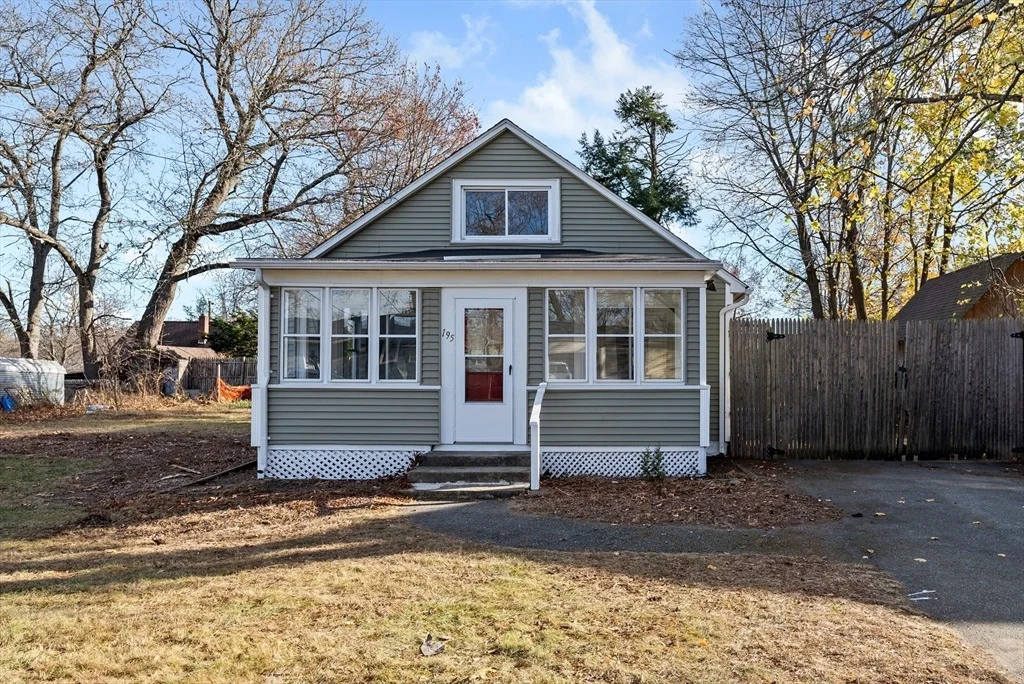 Photo of 195 Almira Rd