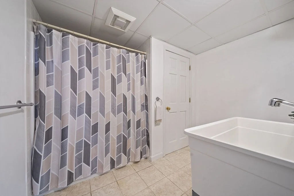 Photo of 136 Elm St