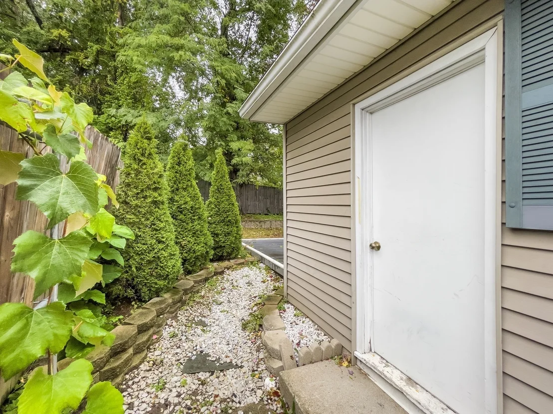 Photo of 28 Wells Ave