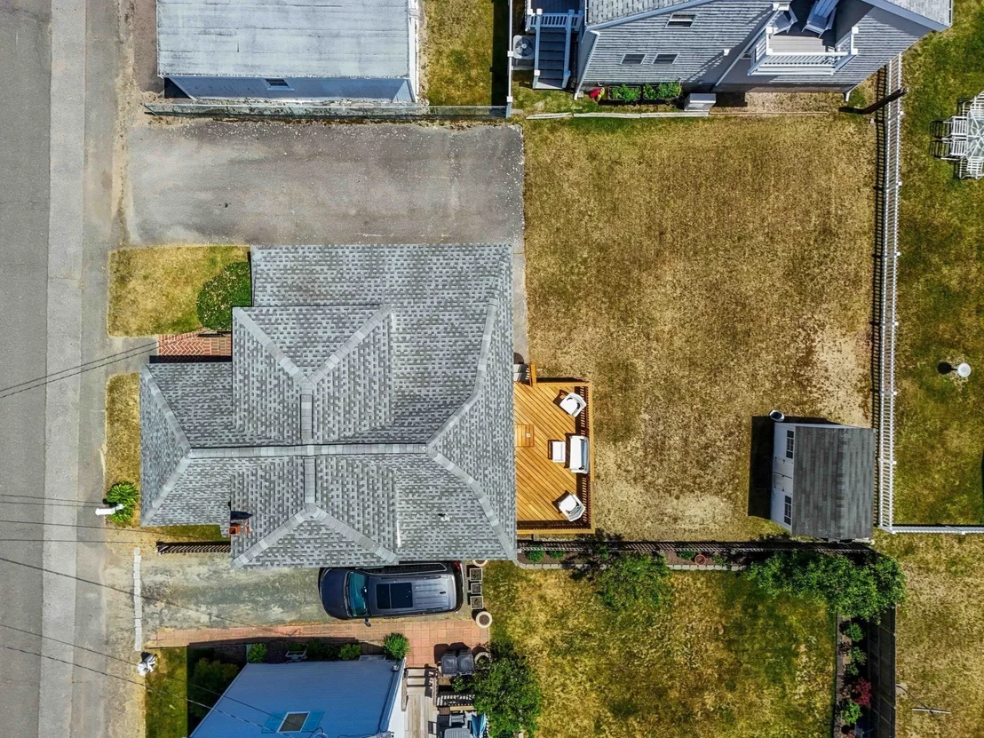 Photo of 1 Lewis Ave