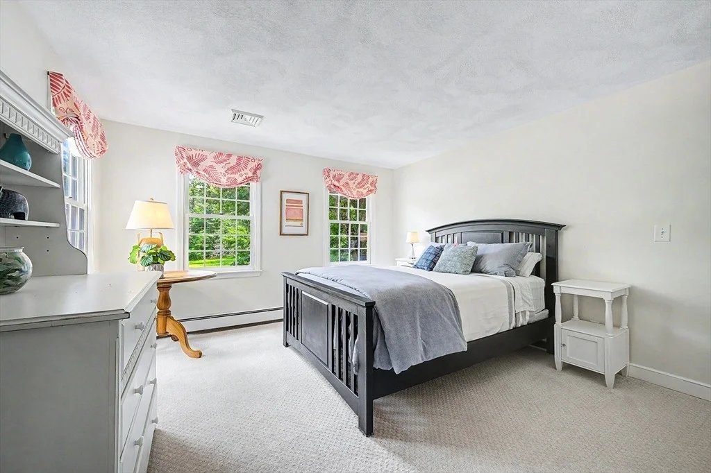 Photo of 9 Brookside Lane