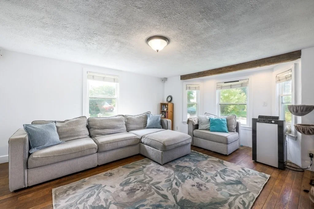 Photo of 38 Fay Rd