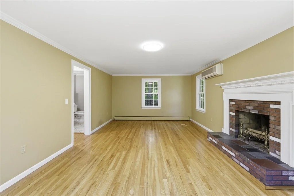 Photo of 233 Franklin Rd