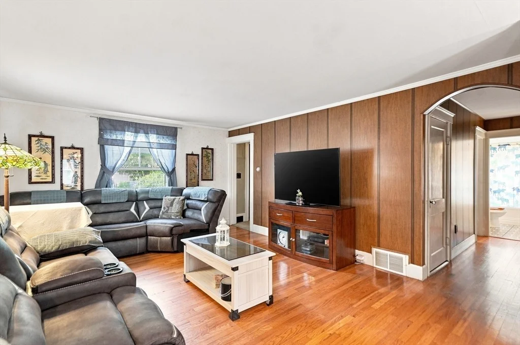 Photo of 11 Kimball Rd