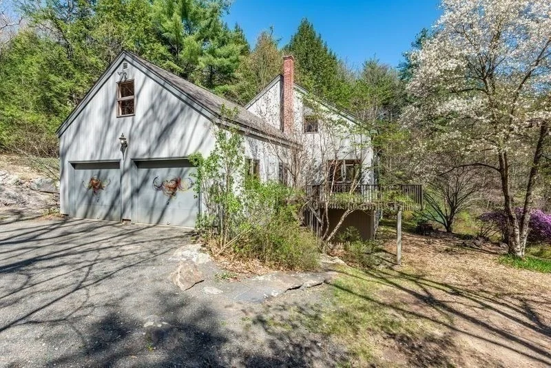 Photo of 20 Lawton Rd