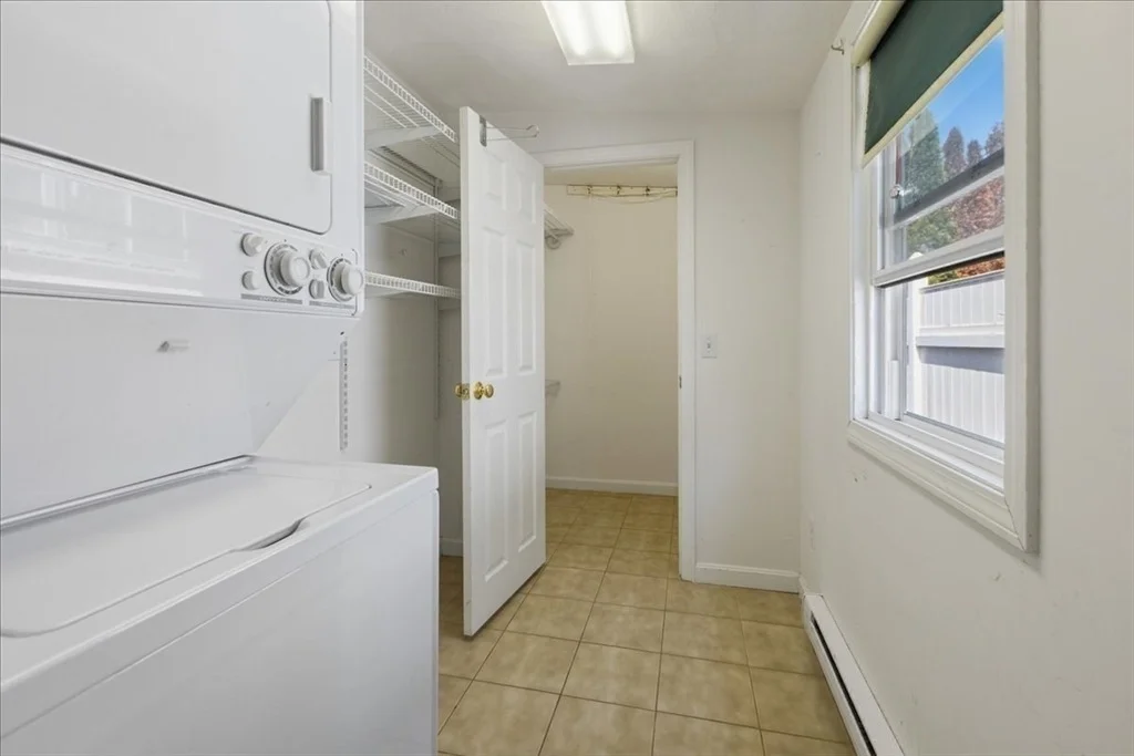 Photo of 8 Luzitania Ave