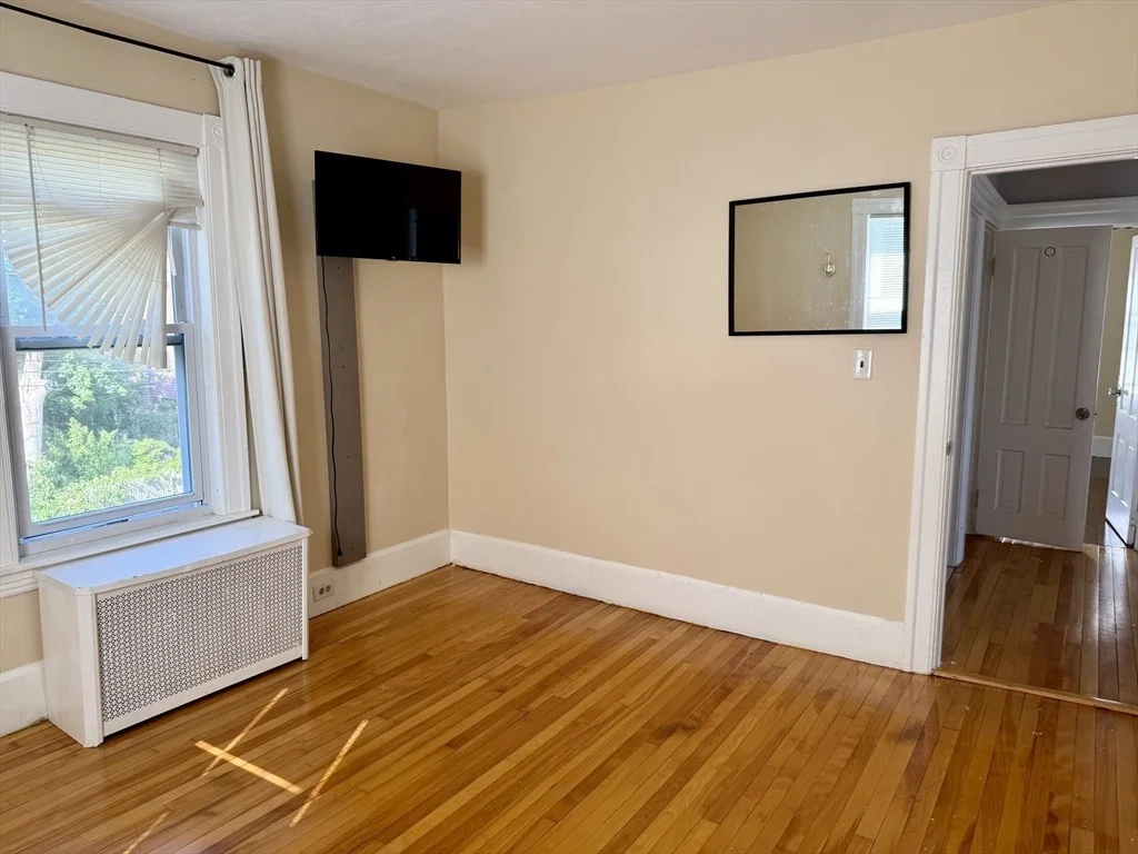 Photo of 31 Stoneland Rd
