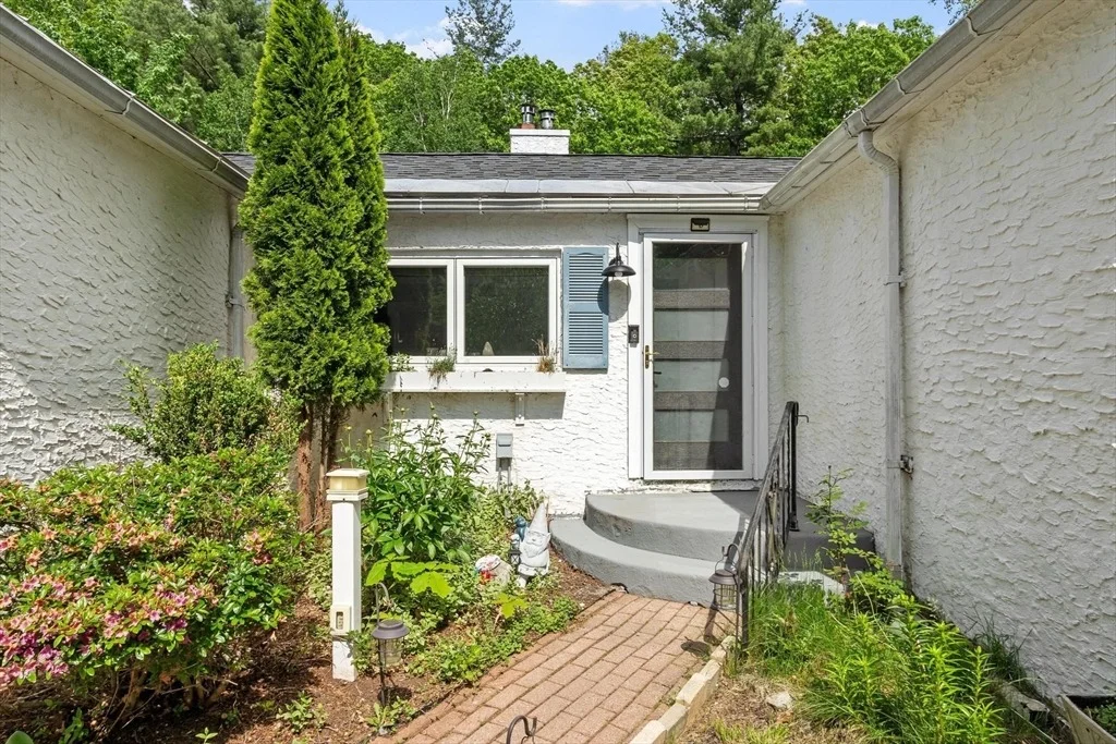 Photo of 144 Bailey Rd.