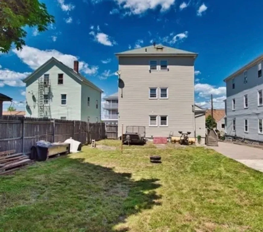 Photo of 401 Buffinton St