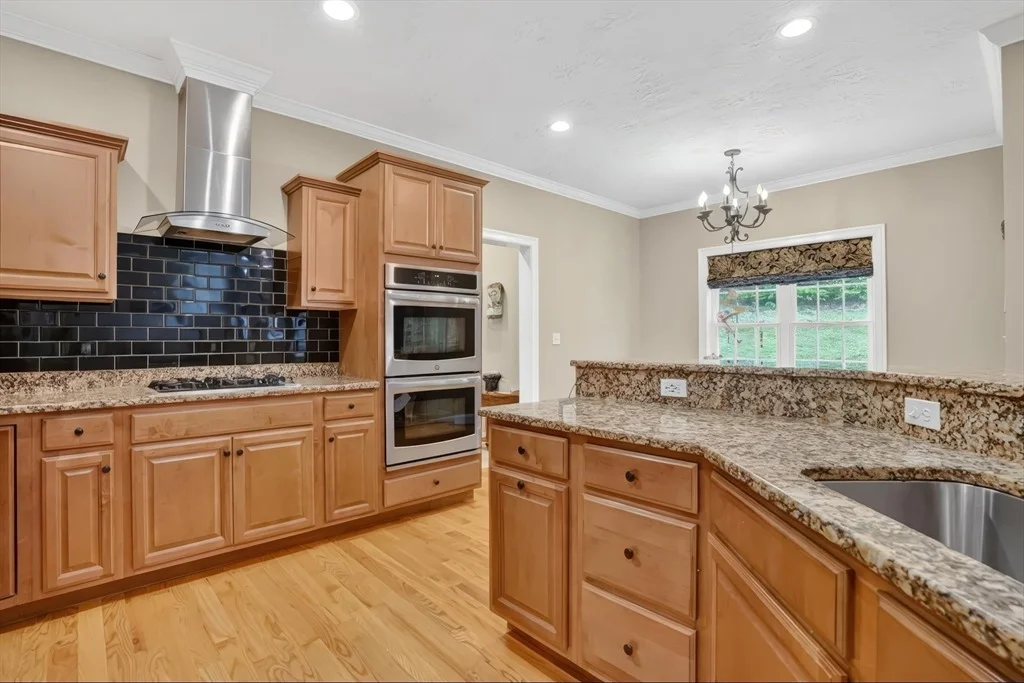 Photo of 32 Bissonnette Cir