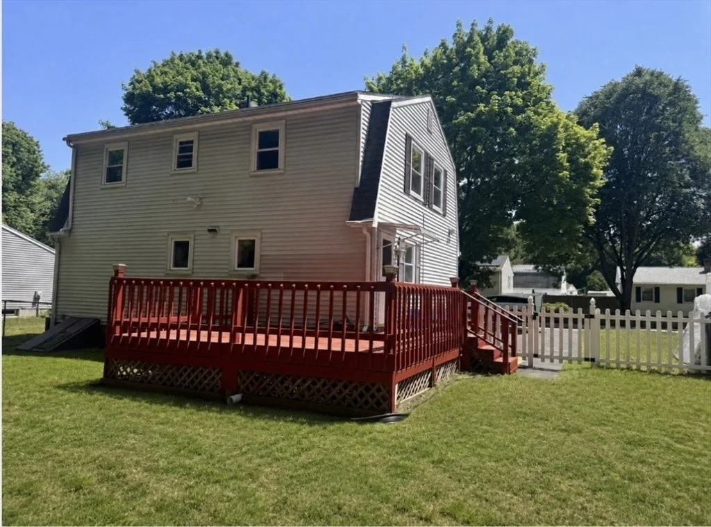 Photo of 20 Entrybrook Drive