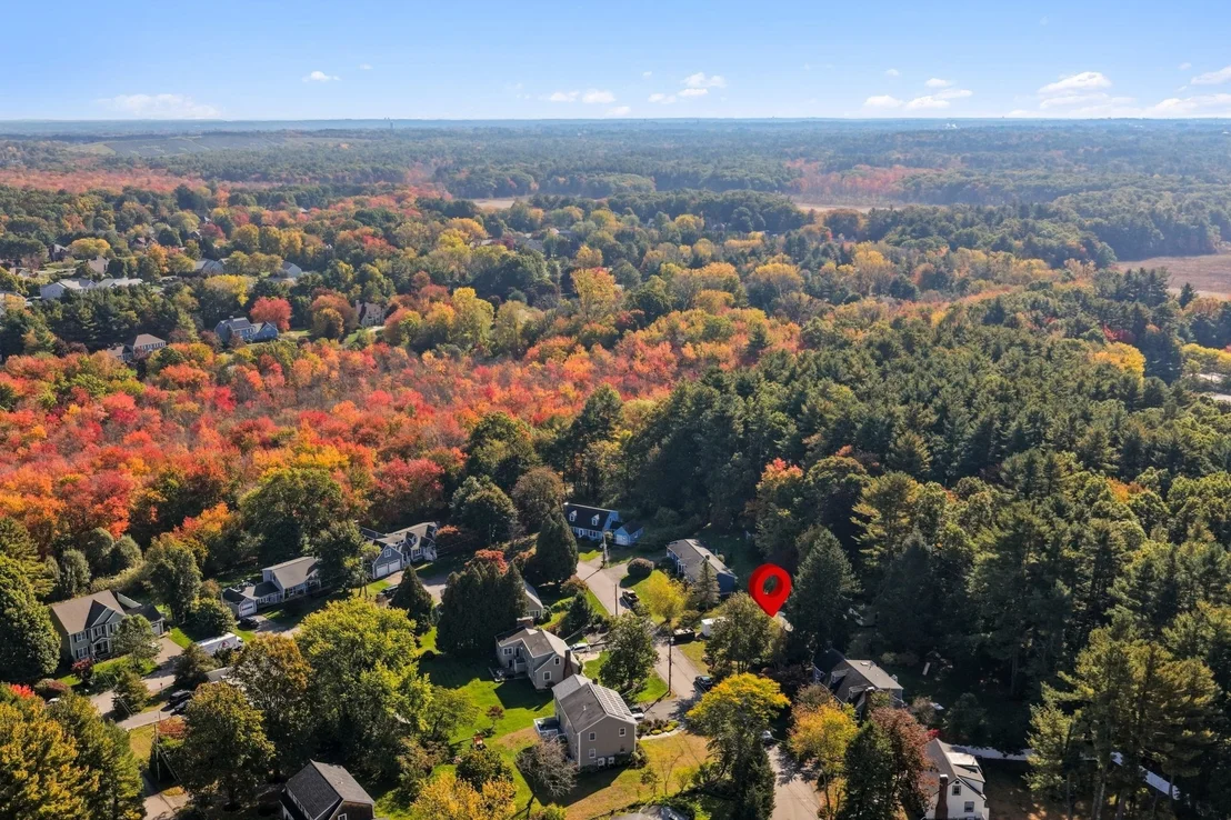 Photo of 19 Autumn Cirlce