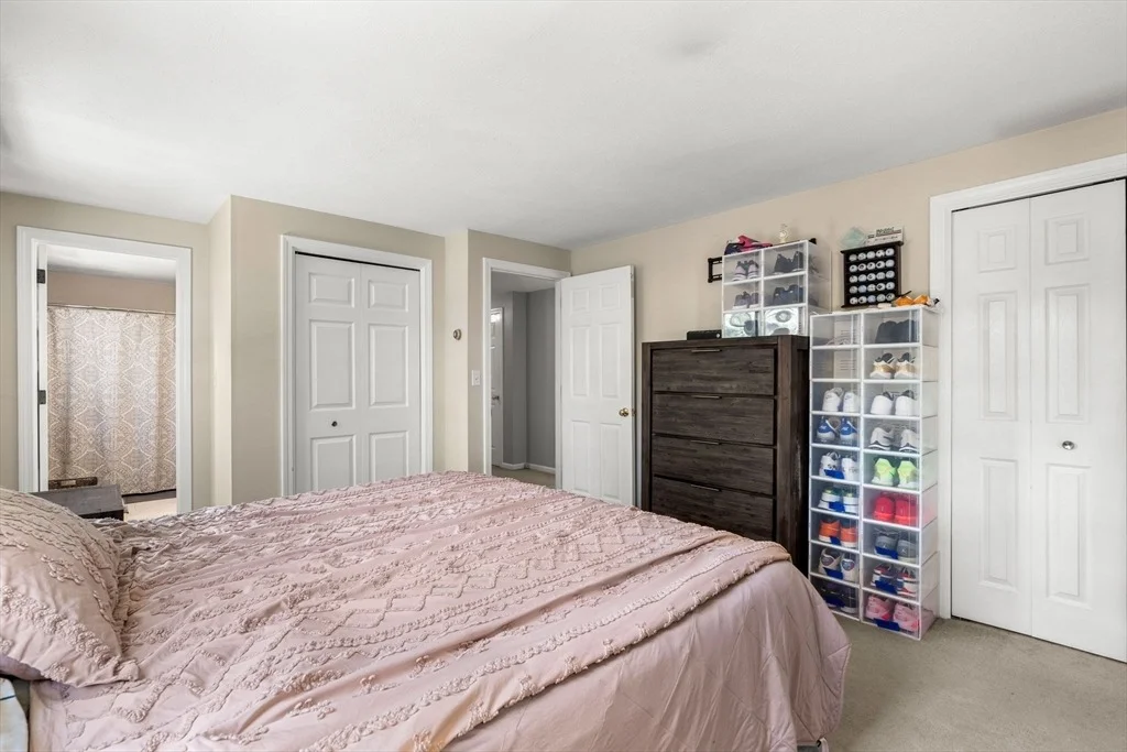 Photo of 1 Lady Slipper Ln