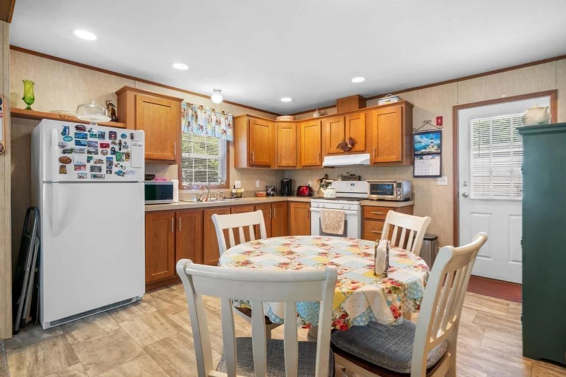 Photo of 12 Tamarack Pl