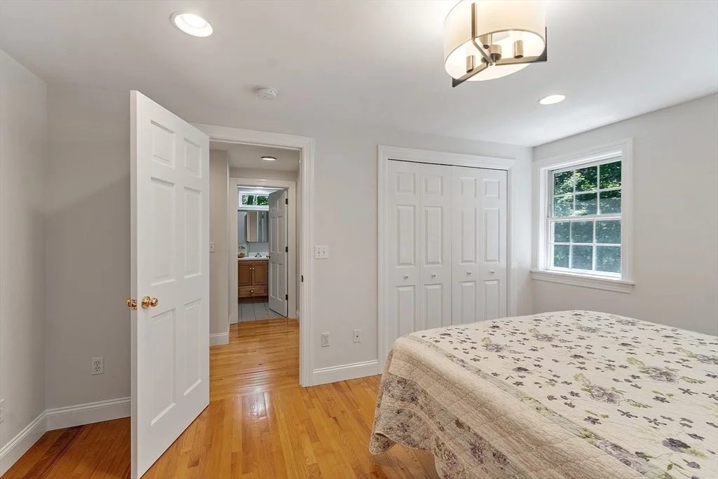 Photo of 131 Chestnut St
