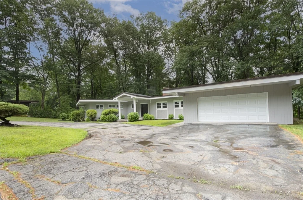 Photo of 32 Aylesbury Rd