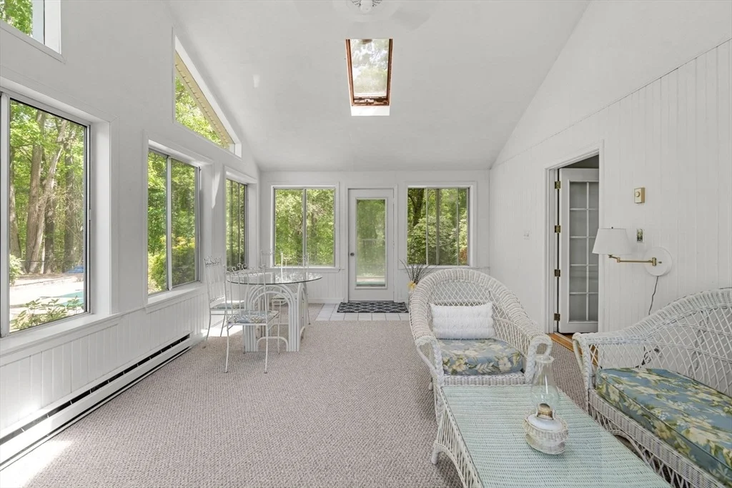 Photo of 5 Hansen Ave