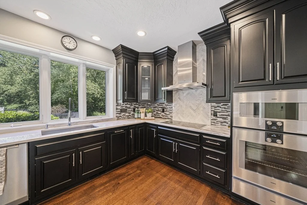 Photo of 40 Hillside Dr