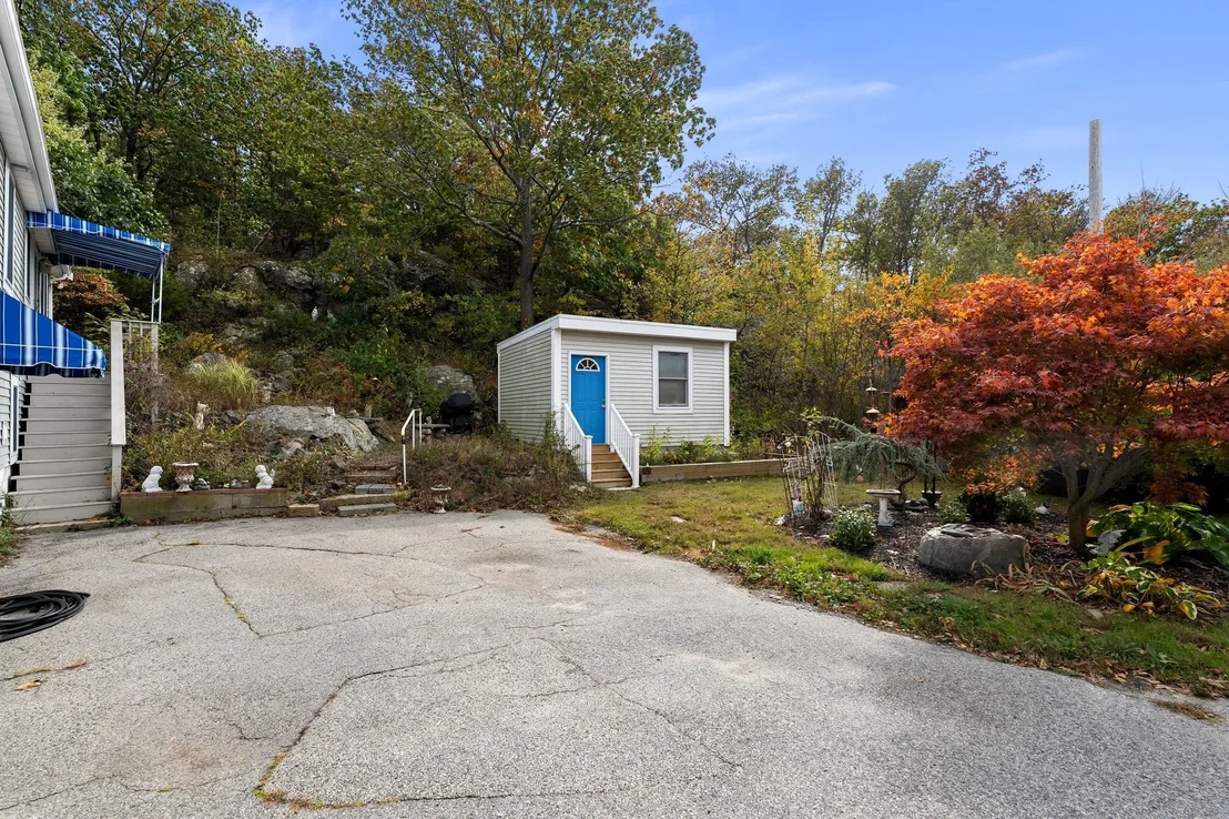 Photo of 101 Rockaway Avenue