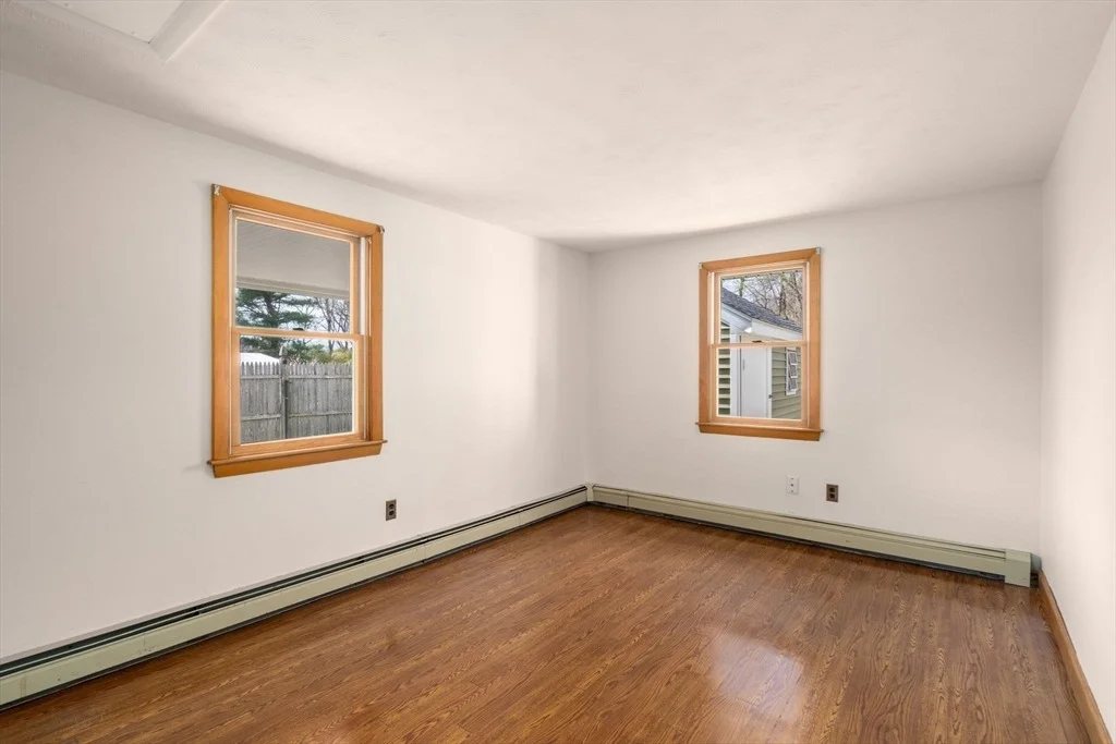 Photo of 15 Martindale Rd
