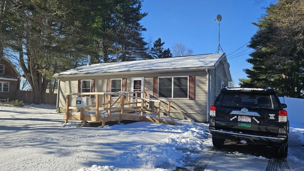 Photo of 10 Gareau Ave