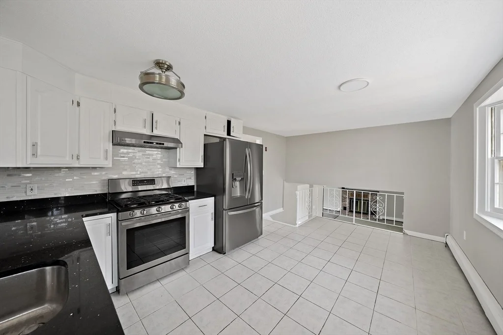 Photo of 84 Poulos Rd