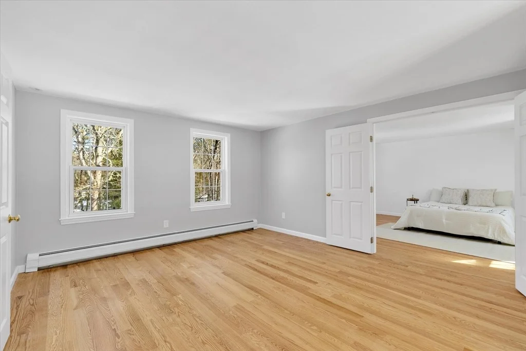 Photo of 10 Butler Ln