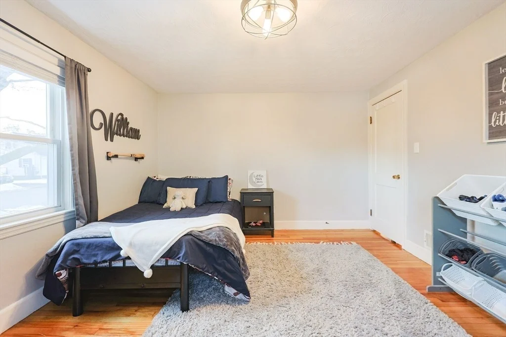 Photo of 16 Sunset Dr