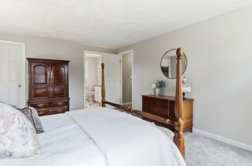 Photo of 6 Kristyn Ln