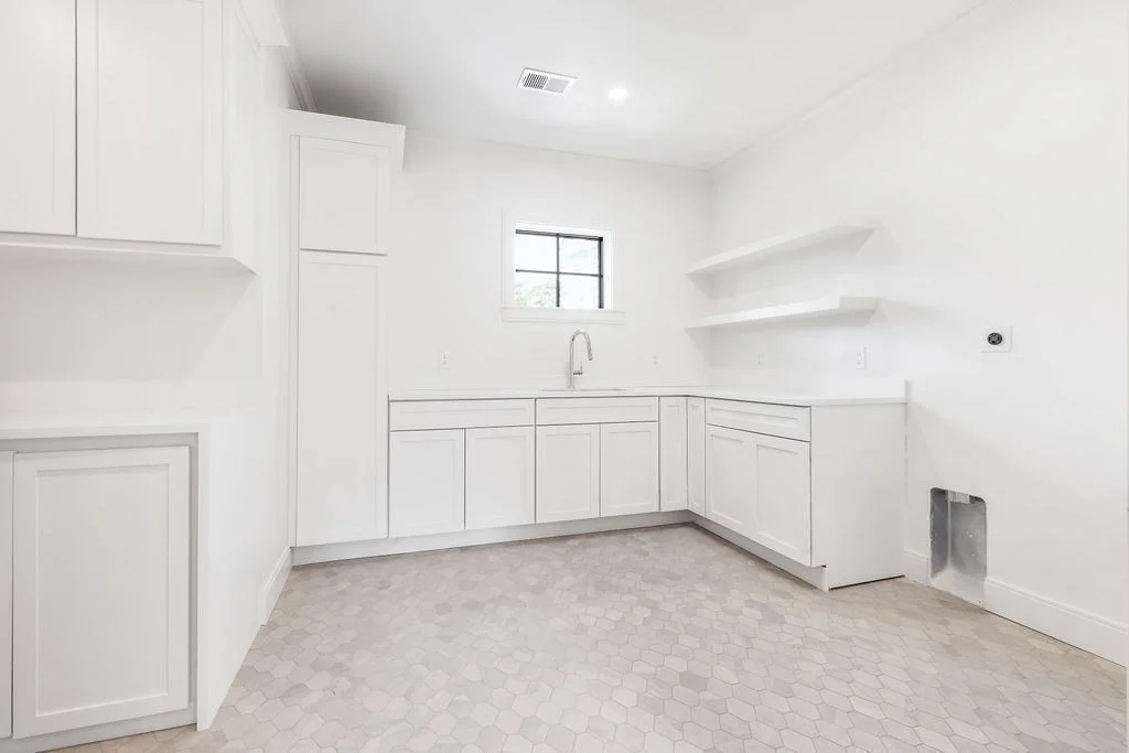 Photo of 43 Whitman Road