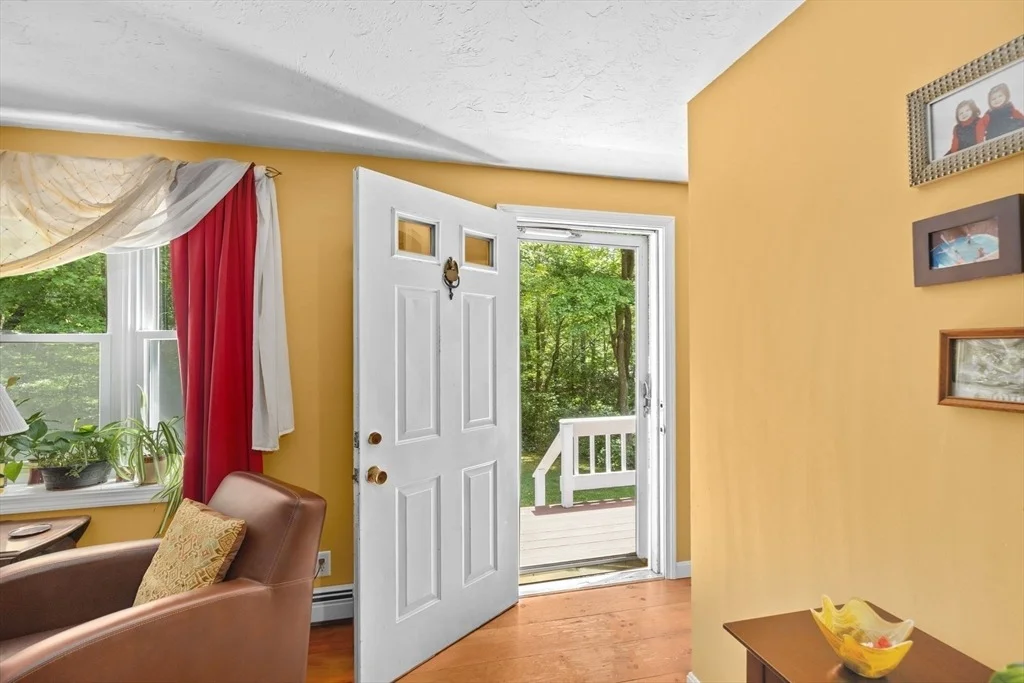 Photo of 58 Pudding Brook Dr